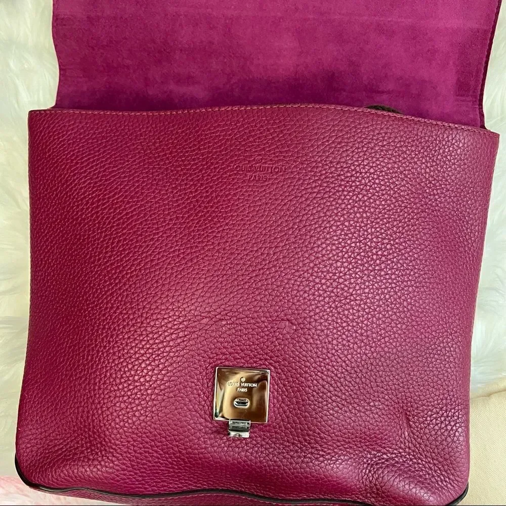 LOUIS vuitton volta taurillon leather grape crossbody